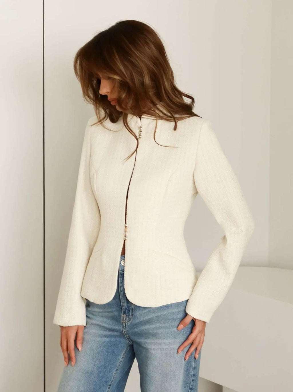 Women's Clothing 2026 Spring New Temperament Stand-up Collar Design Sense Slim Casual Suit Small Blazer