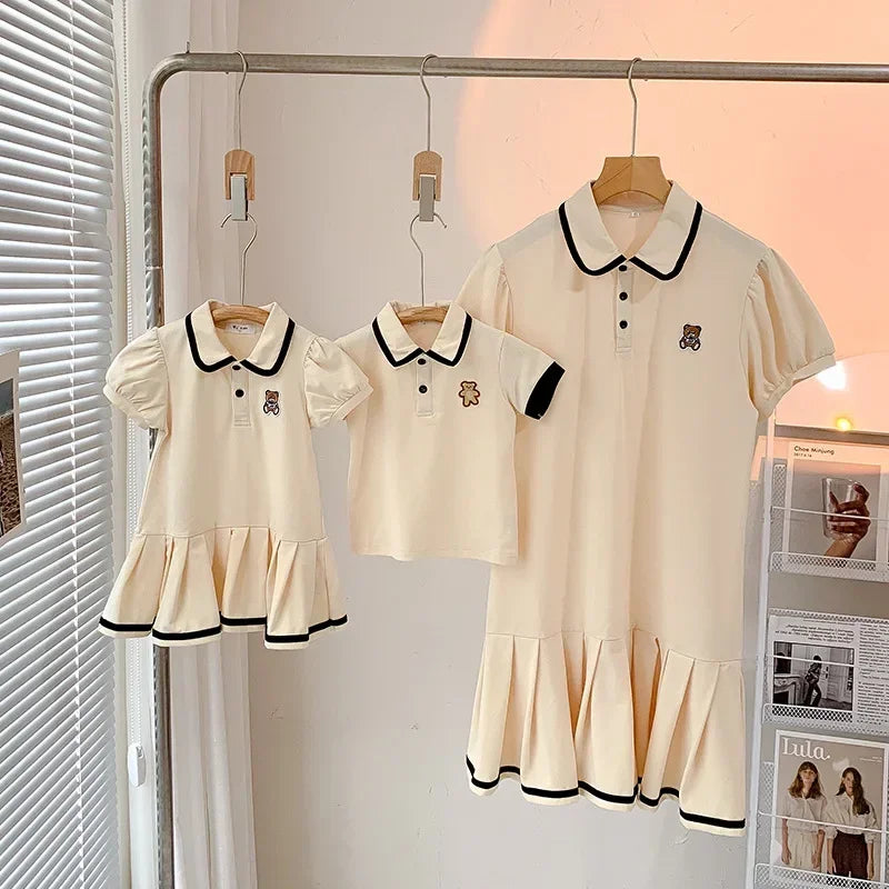 Family Clothing 2025 SummerFather Son T Shirt Mother Daughter Girl Dresses Women Dress Bear Brother and Sister Matching Clothes